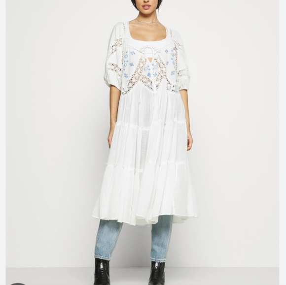 Free People Delilah Tiered Maxi Top Billowy Crochet Lace Embroidered Ivory S NWT - Picture 12 of 16